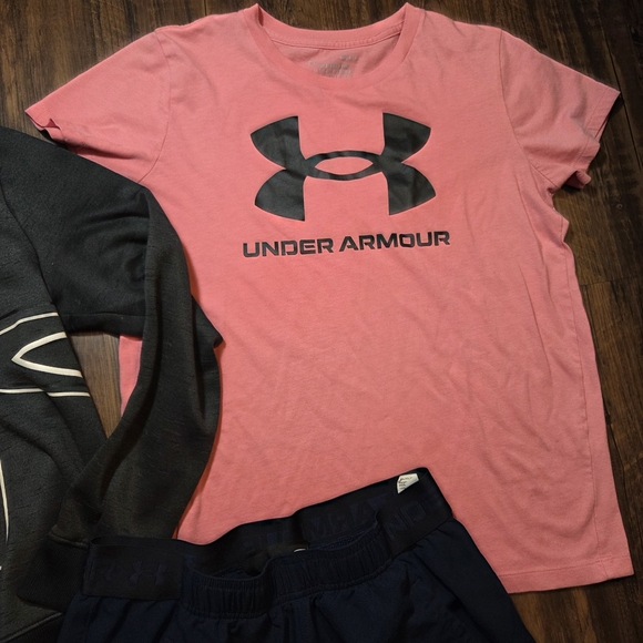 Under Armour Bundle Sweat Shirt T-Shirt And Shorts All Size Medium - Picture 4 of 8